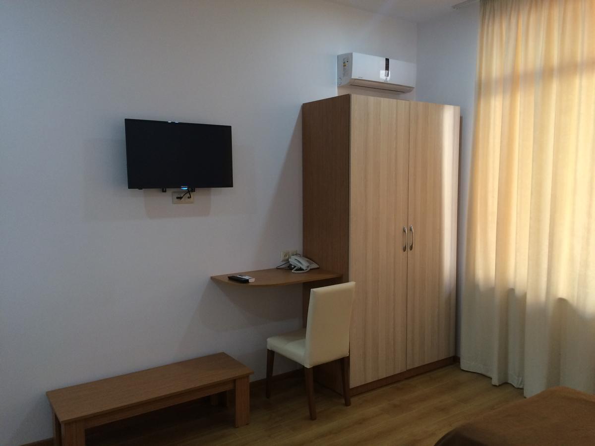 Hotel Marseille 바투미 외부 사진