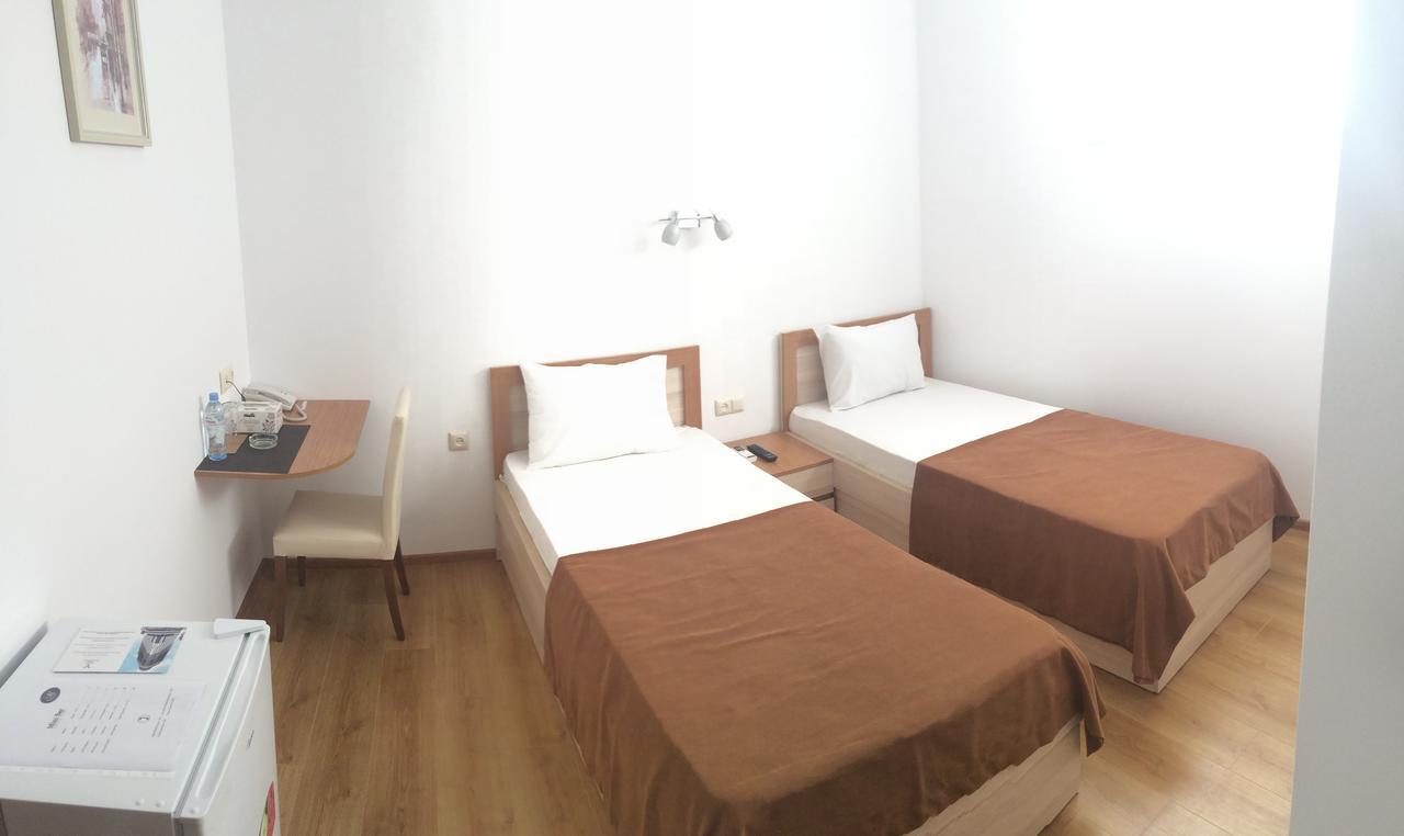 Hotel Marseille 바투미 외부 사진