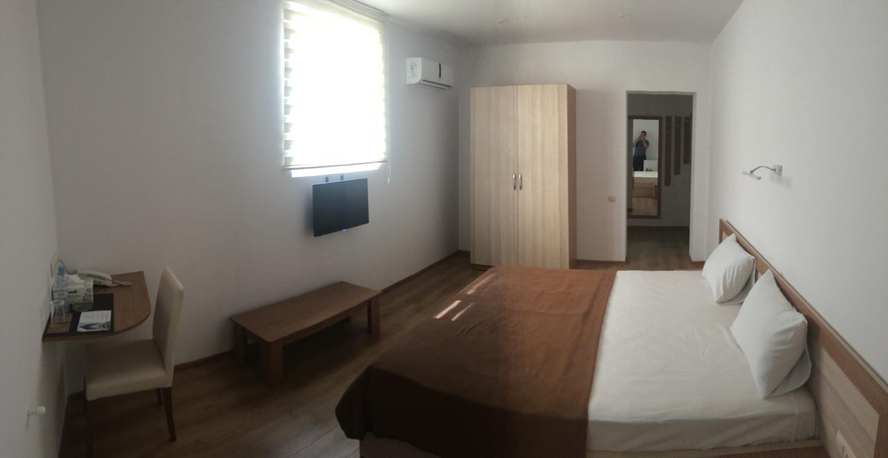 Hotel Marseille 바투미 외부 사진